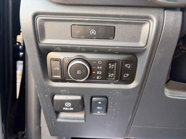 2025 Ford F-150 LARIAT 4WD SuperCrew 5.5' Box