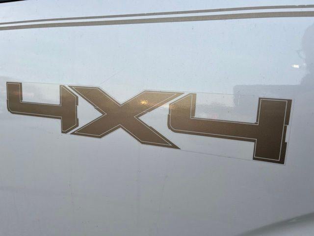 2013 Ford F-150 4WD SuperCab 6-1/2 Ft Box Lariat