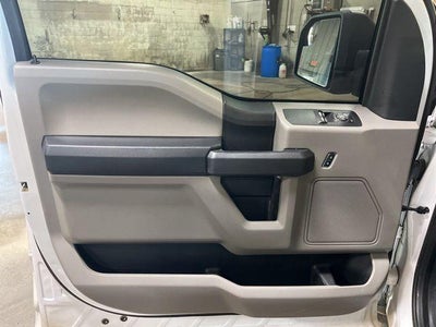 2017 Ford F-150 XL 2WD Reg Cab 6.5' Box