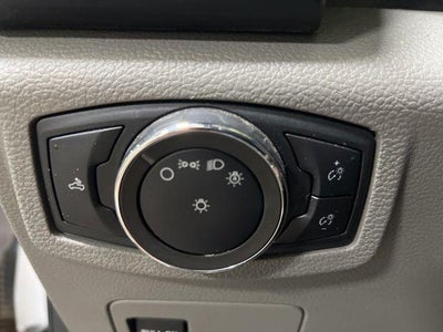 2017 Ford F-150 XL 2WD Reg Cab 6.5' Box