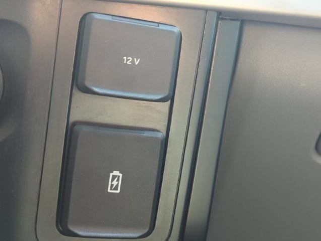 2022 Ford F-150 XL 2WD Reg Cab 6.5' Box