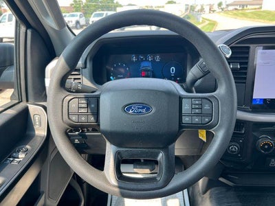 2025 Ford F-150 XL 4WD Reg Cab 8' Box