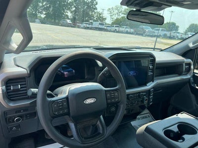 2025 Ford F-150 XL 4WD Reg Cab 8' Box