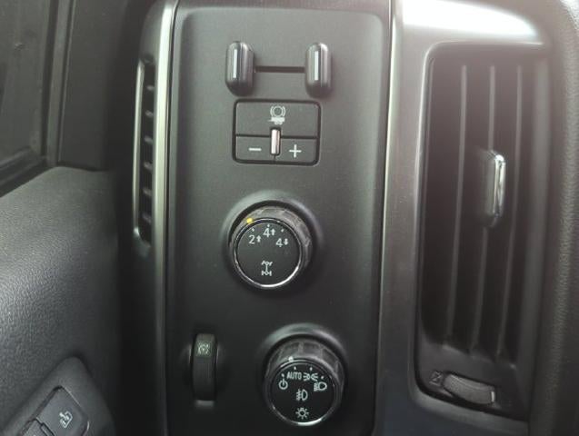 2016 Chevrolet Silverado 2500 HD Crew Cab Standard Box 4-Wheel Drive LTZ