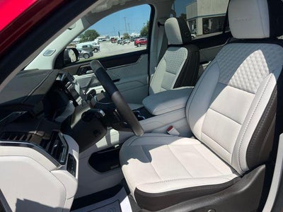 2024 GMC Acadia AWD Denali