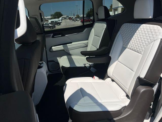 2024 GMC Acadia AWD Denali