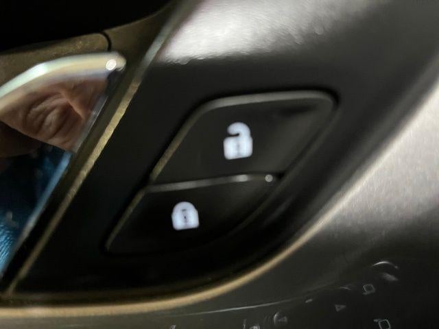 2019 Chevrolet Traverse FWD 2LT