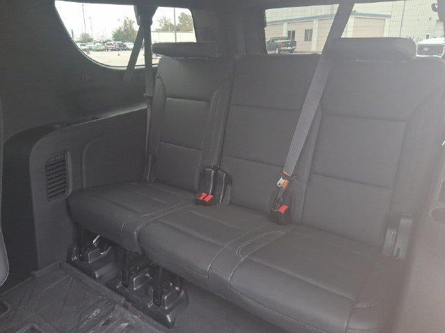 2023 Chevrolet Suburban 4WD Z71