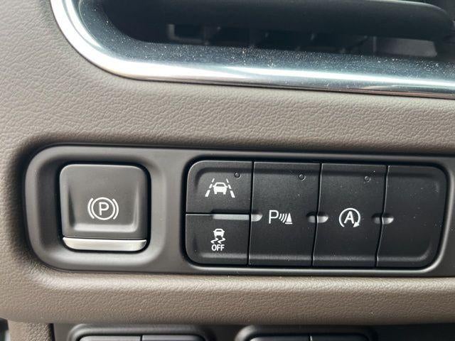 2023 Chevrolet Tahoe 4WD LS