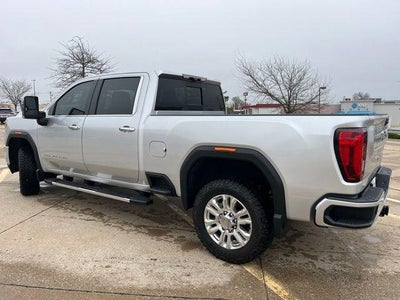 2020 GMC Sierra 2500 HD Crew Cab Standard Box 4-Wheel Drive Denali