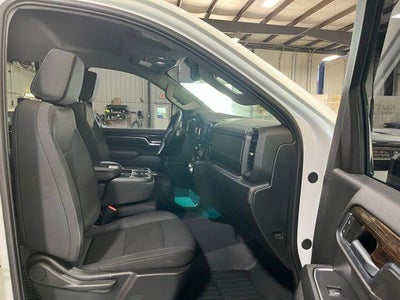 2024 GMC Sierra 3500HD Crew Cab Long Box 4-Wheel Drive SLE