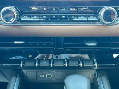 2026 GMC Canyon Crew Cab Short Box 4-Wheel Drive AT4