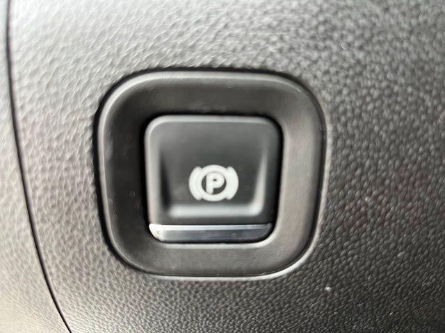 2026 GMC Sierra 1500 Crew Cab Short Box 4-Wheel Drive Pro