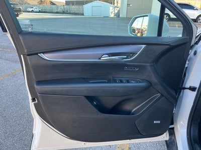 2017 Cadillac XT5 AWD 4dr Luxury