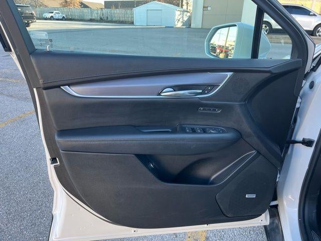 2017 Cadillac XT5 AWD 4dr Luxury