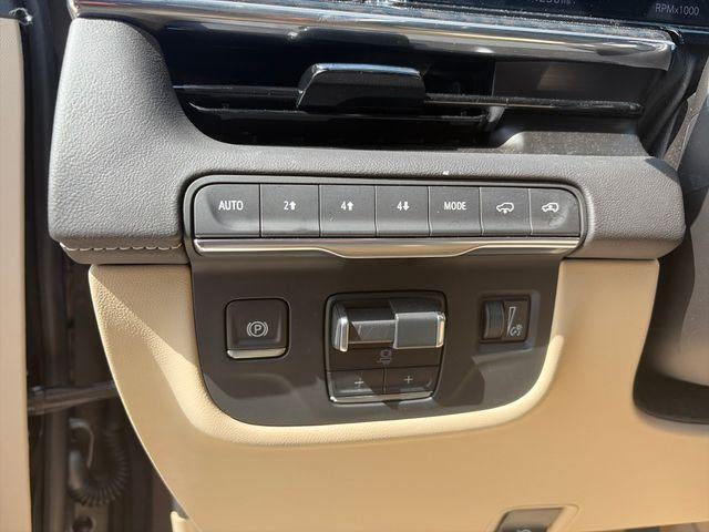 2024 Cadillac Escalade 4WD Premium Luxury