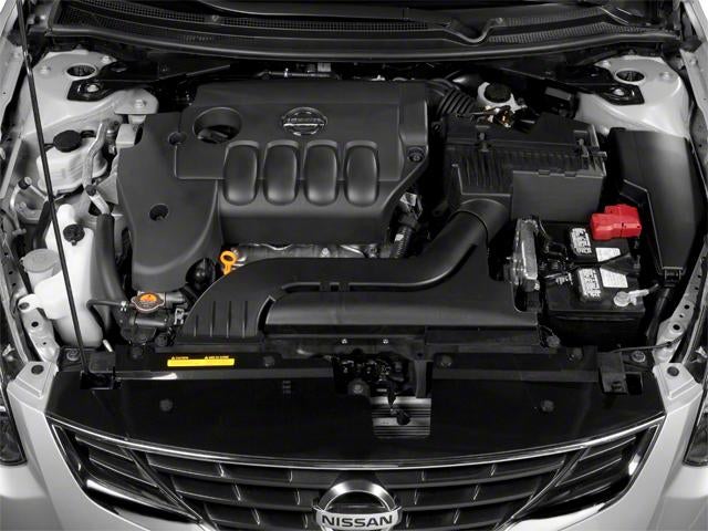 2010 Nissan Altima 2dr Cpe V6 CVT 3.5 SR