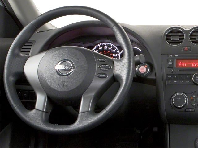 2010 Nissan Altima 2dr Cpe V6 CVT 3.5 SR