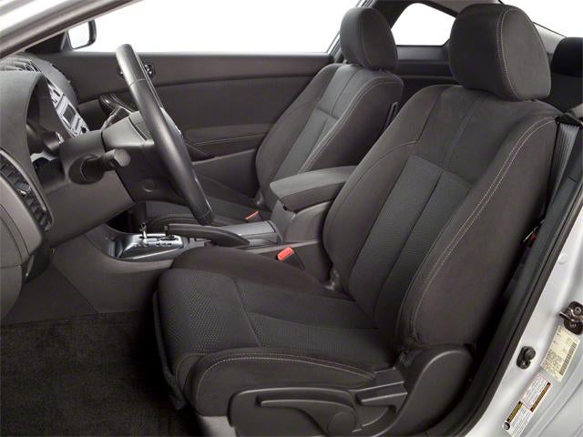 2010 Nissan Altima 2dr Cpe V6 CVT 3.5 SR