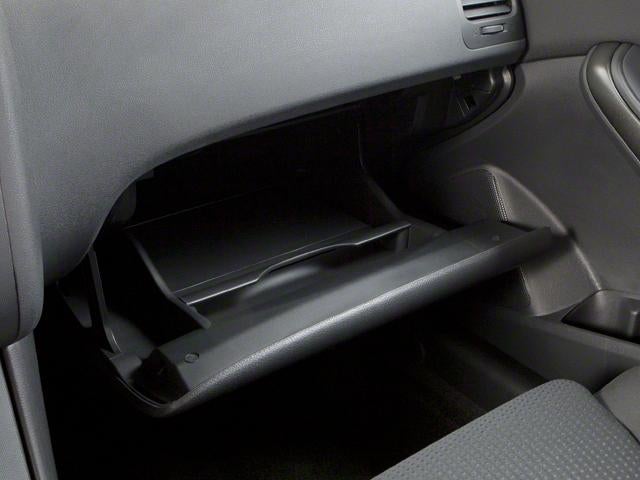 2010 Nissan Altima 2dr Cpe V6 CVT 3.5 SR