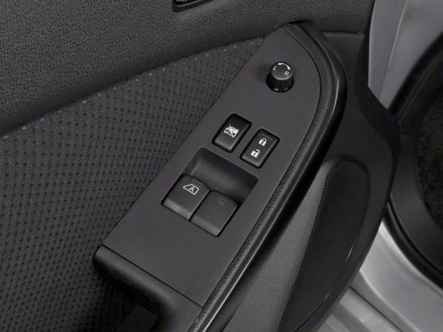2010 Nissan Altima 2dr Cpe V6 CVT 3.5 SR