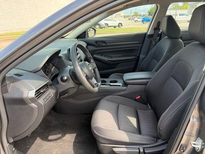 2024 Nissan Altima 2.5 S Sedan