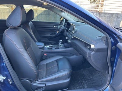 2019 Nissan Altima 2.5 SR Sedan