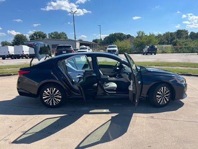 2024 Nissan Altima 2.5 SV Sedan