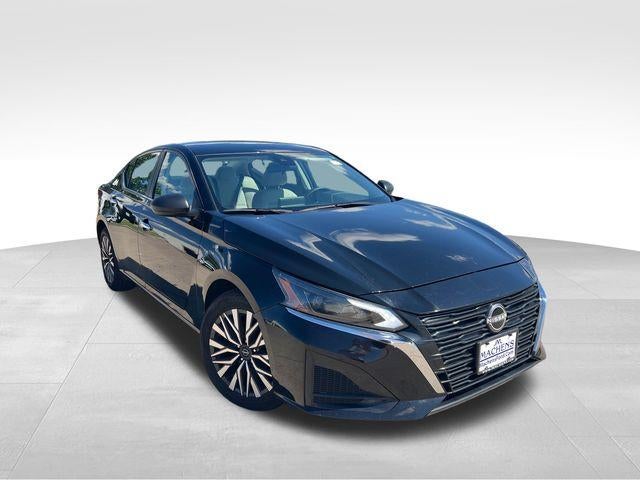 2024 Nissan Altima 2.5 SV Sedan