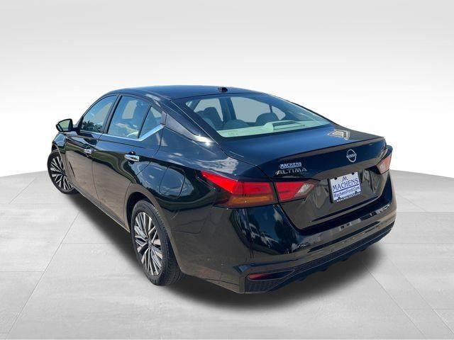 2024 Nissan Altima 2.5 SV Sedan
