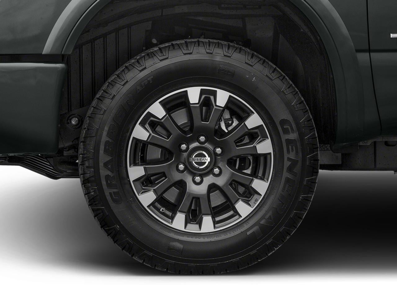 2017 Nissan Titan XD 4x4 Gas Crew Cab PRO-4X