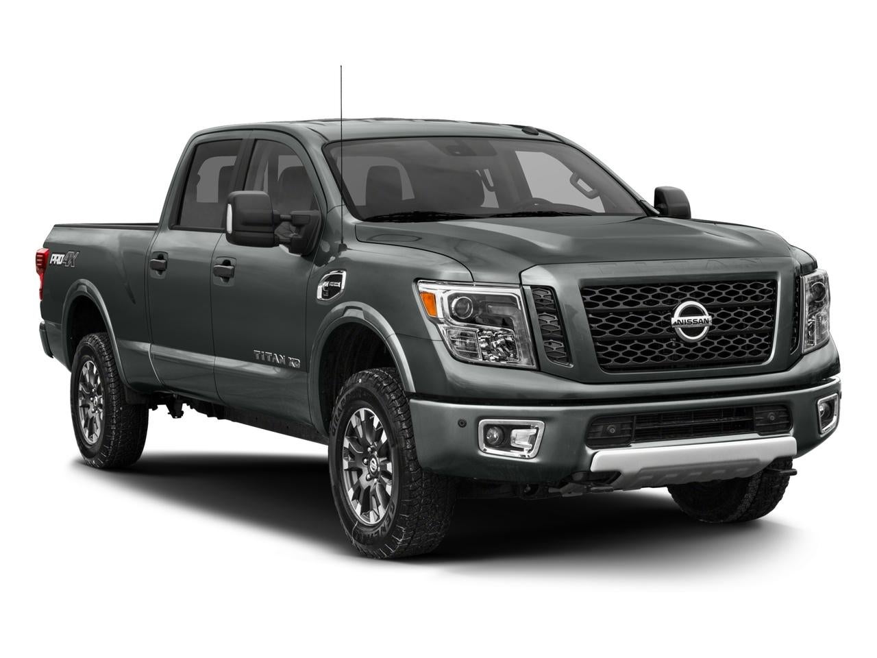 2017 Nissan Titan XD 4x4 Gas Crew Cab PRO-4X