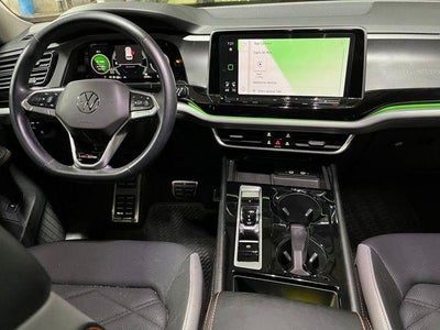 2024 Volkswagen Atlas 2.0T Peak Edition SE w/Technology 4MOTION