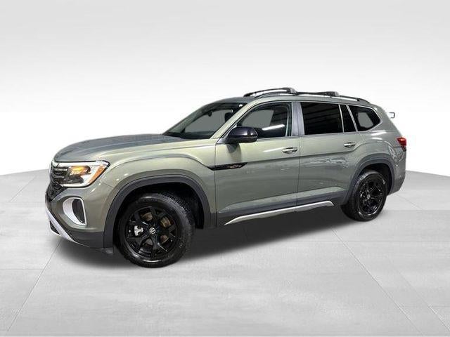 2024 Volkswagen Atlas 2.0T Peak Edition SE w/Technology 4MOTION