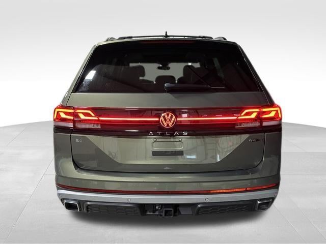 2024 Volkswagen Atlas 2.0T Peak Edition SE w/Technology 4MOTION
