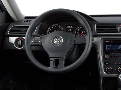 2013 Volkswagen Passat 4dr Sdn 2.0L Manual TDI SE