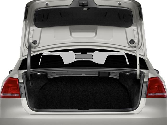 2014 Volkswagen Passat 4dr Sdn 1.8T Manual SE PZEV