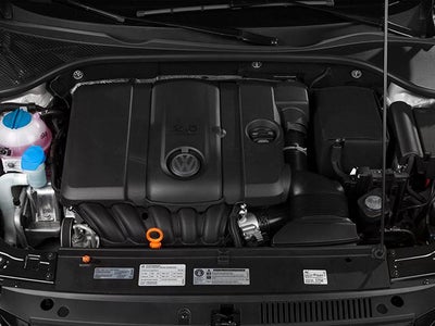 2014 Volkswagen Passat 4dr Sdn 1.8T Manual SE PZEV