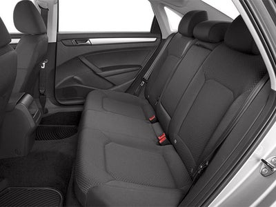 2014 Volkswagen Passat 4dr Sdn 1.8T Manual SE PZEV