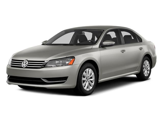 2014 Volkswagen Passat 4dr Sdn 1.8T Manual SE PZEV