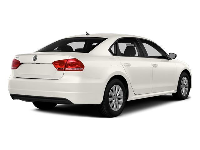 2014 Volkswagen Passat 4dr Sdn 1.8T Manual SE PZEV