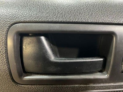 2014 Ford Mustang 2dr Cpe V6
