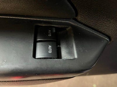 2014 Ford Mustang 2dr Cpe V6