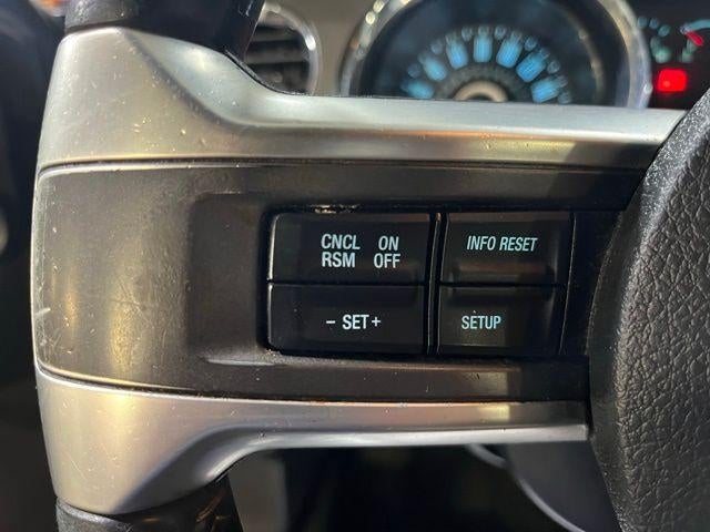 2014 Ford Mustang 2dr Cpe V6
