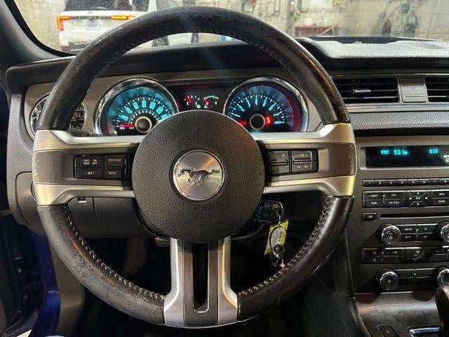 2014 Ford Mustang 2dr Cpe V6