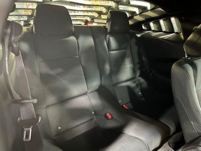 2014 Ford Mustang 2dr Cpe V6