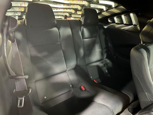 2014 Ford Mustang 2dr Cpe V6