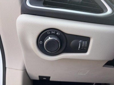 2018 Chrysler Pacifica L FWD