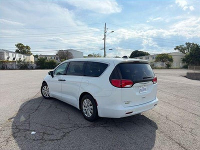 2018 Chrysler Pacifica L FWD
