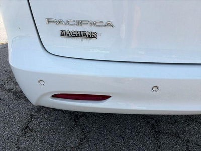 2018 Chrysler Pacifica L FWD